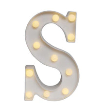 Încarcă imaginea în vizualizatorul Galerie, Cifre si litere volumetrice luminoase cu becuri