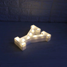 Încarcă imaginea în vizualizatorul Galerie, Cifre si litere volumetrice luminoase cu becuri
